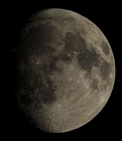 The Moon at 11.1 days