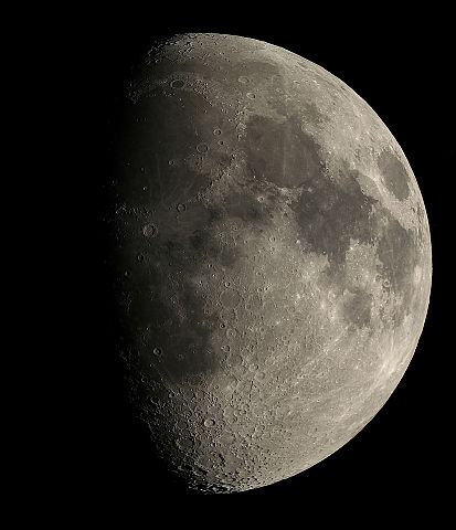 The Moon at 9.4 days