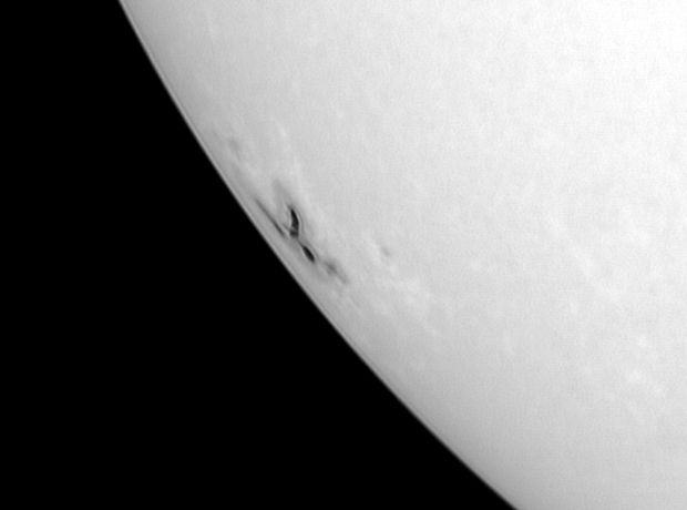 Sunspot 10808 on 050908